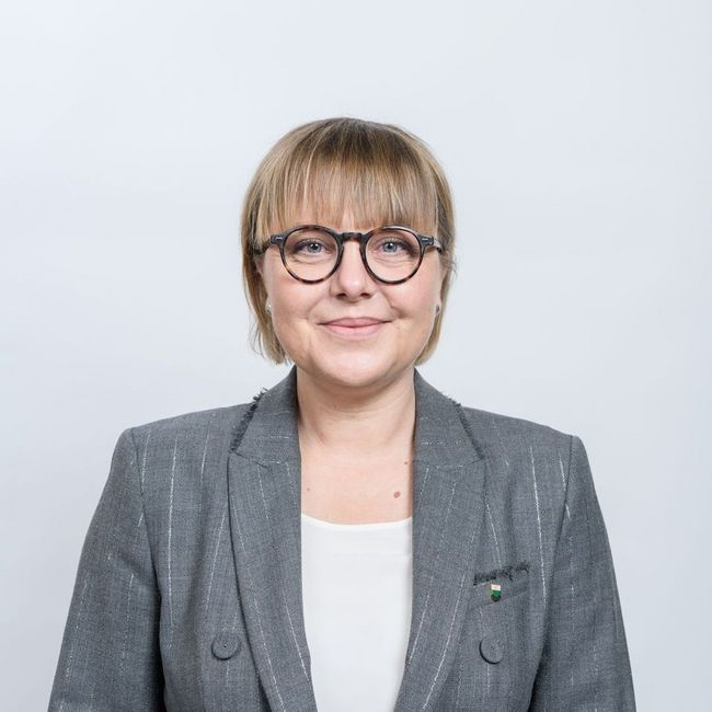 Chantal Weidmann Yenny